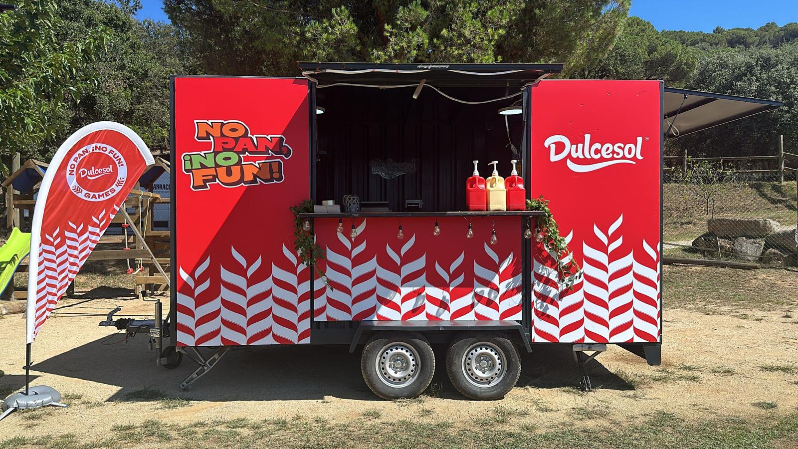 Food Truck La Parada presente en el evento de Dulcesol, ofreciendo una experiencia gastronómica única. Fuente: Nerea Figuera. 