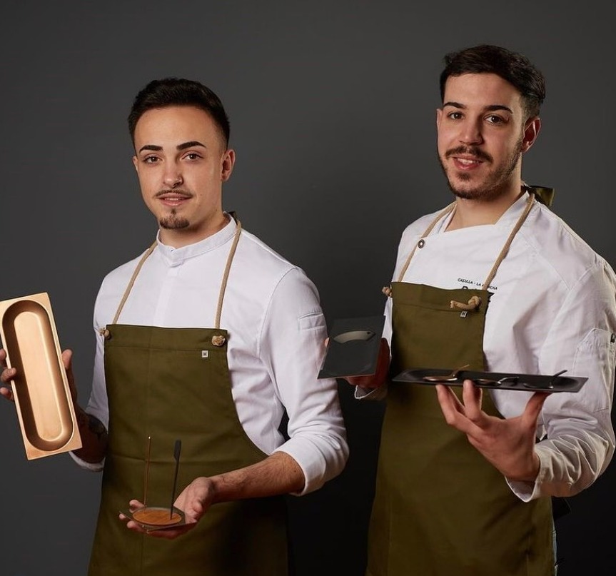 Javi y Juan, los chefs Michelin que demuestran que un food truck puede facturar 20.000 € al día