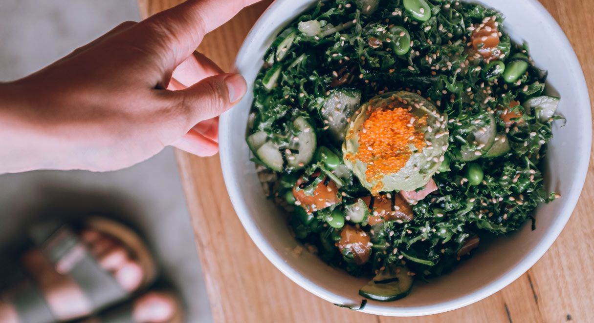 Un poke bowl équilibré