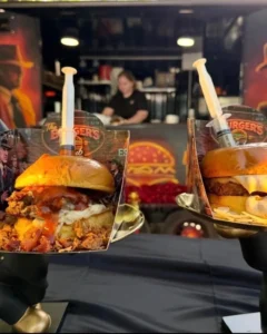 The Burgers Club Food Truck ejemplo de reinvención